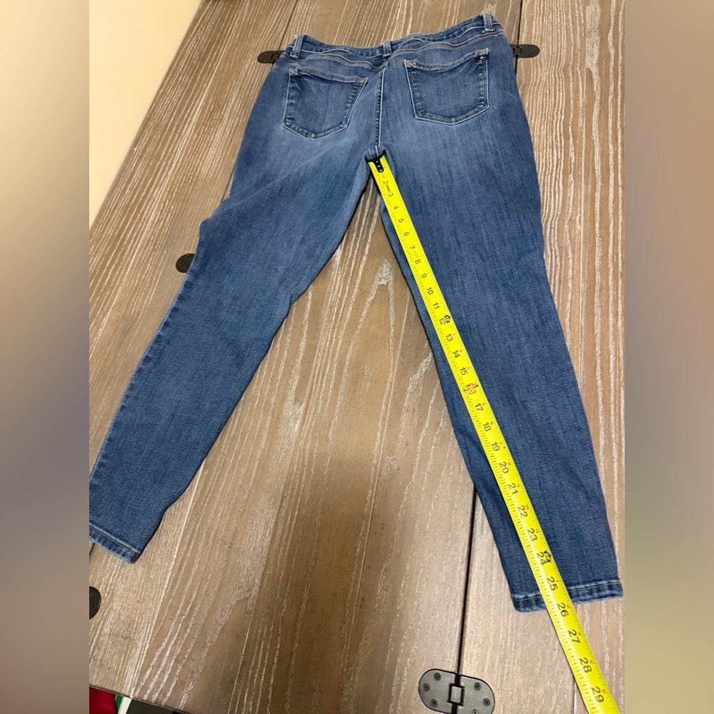 Maurices Women’s Button-fly Luxe Stretch Skinny Jeans Size L Short